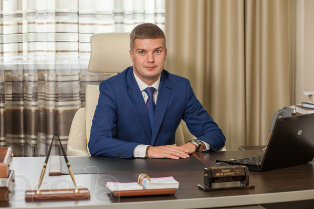 Требуется помощник в офис.